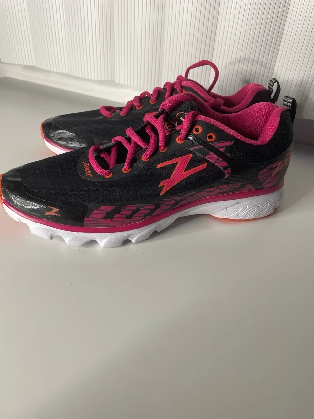 Zoot Ultra Race Blue Running Shoes Women's 8.5 Pink & Black Brand New Never Worn